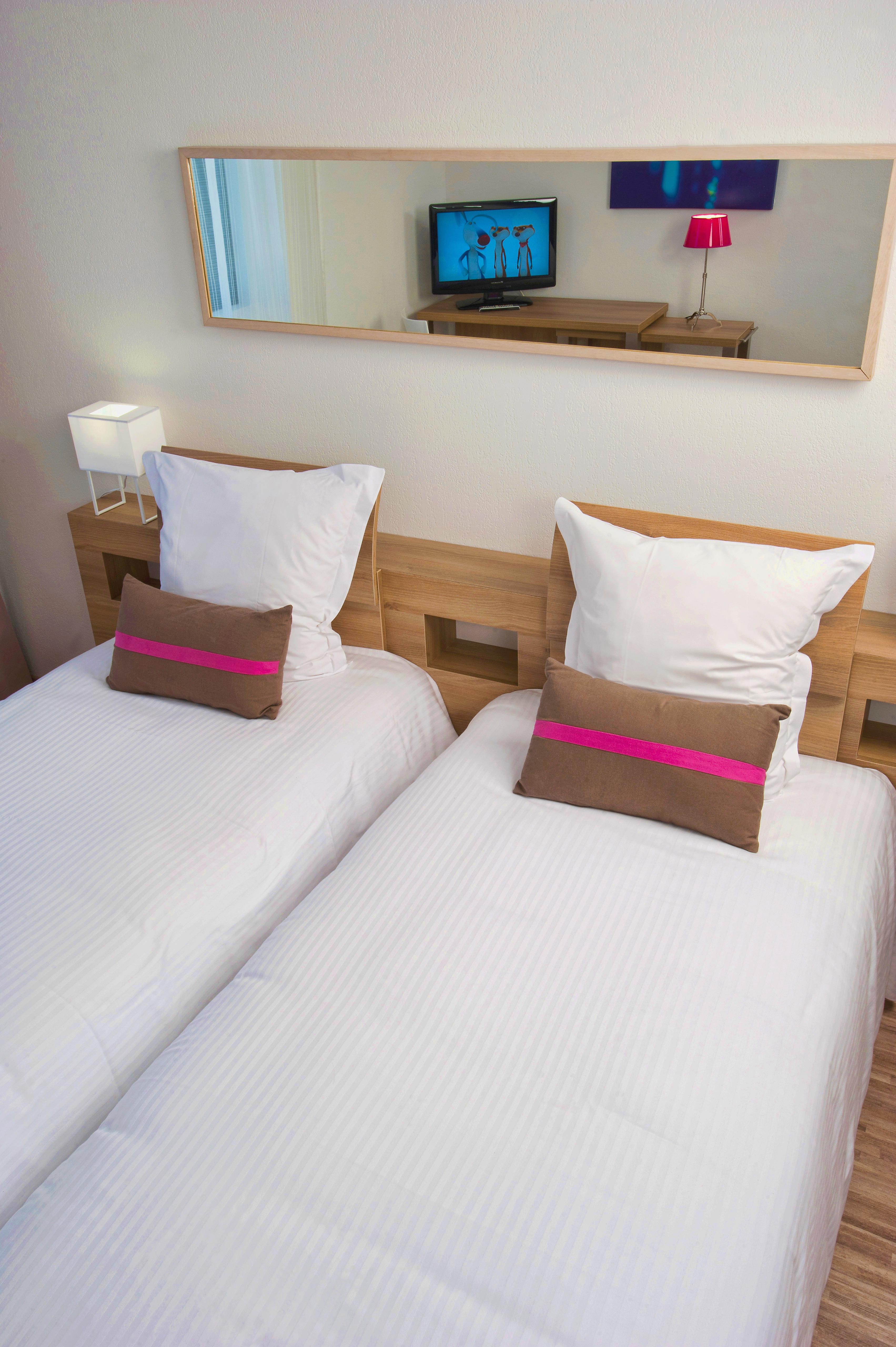Teneo Apparthotel Bordeaux Merignac - Aeroport Buitenkant foto